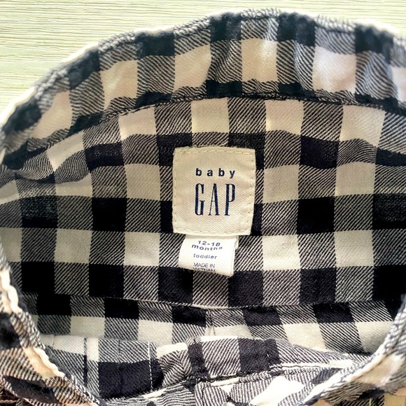 Baby Gap checkered blouse - Picture 4 of 4